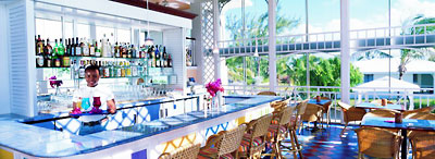 Bar auf den Bahamas  Bahamas Tourist Office